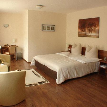 Gartenhotel Triest Бад-Зоден-Зальмюнстер Экстерьер фото