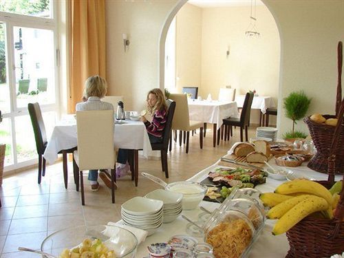 Gartenhotel Triest Бад-Зоден-Зальмюнстер Экстерьер фото